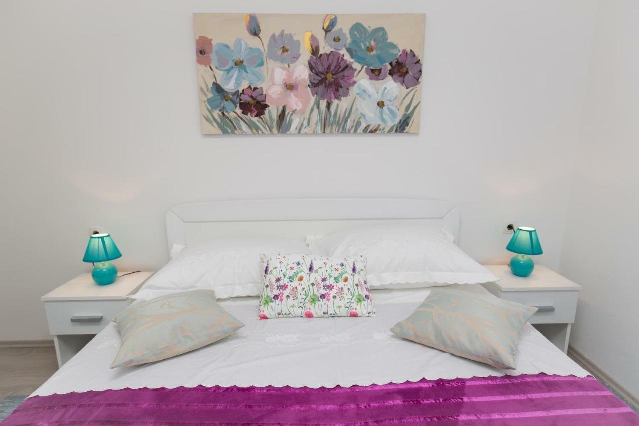 Apartment Paula Подстрана Екстериор снимка